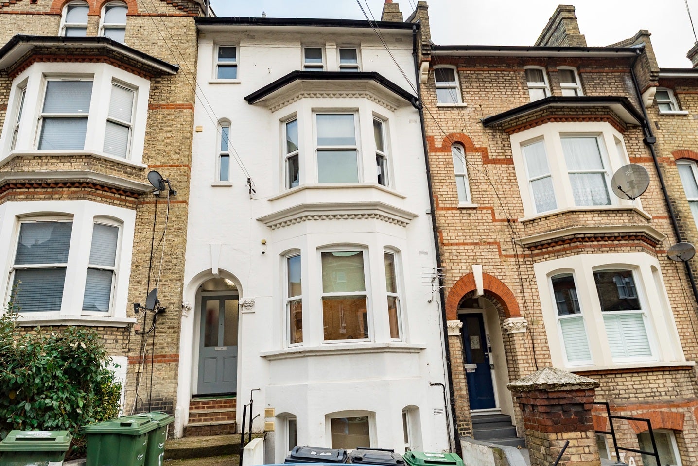 Room Woodland Road in Greater London