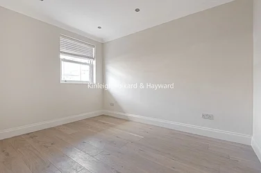 Flat Engleheart Road in Greater London