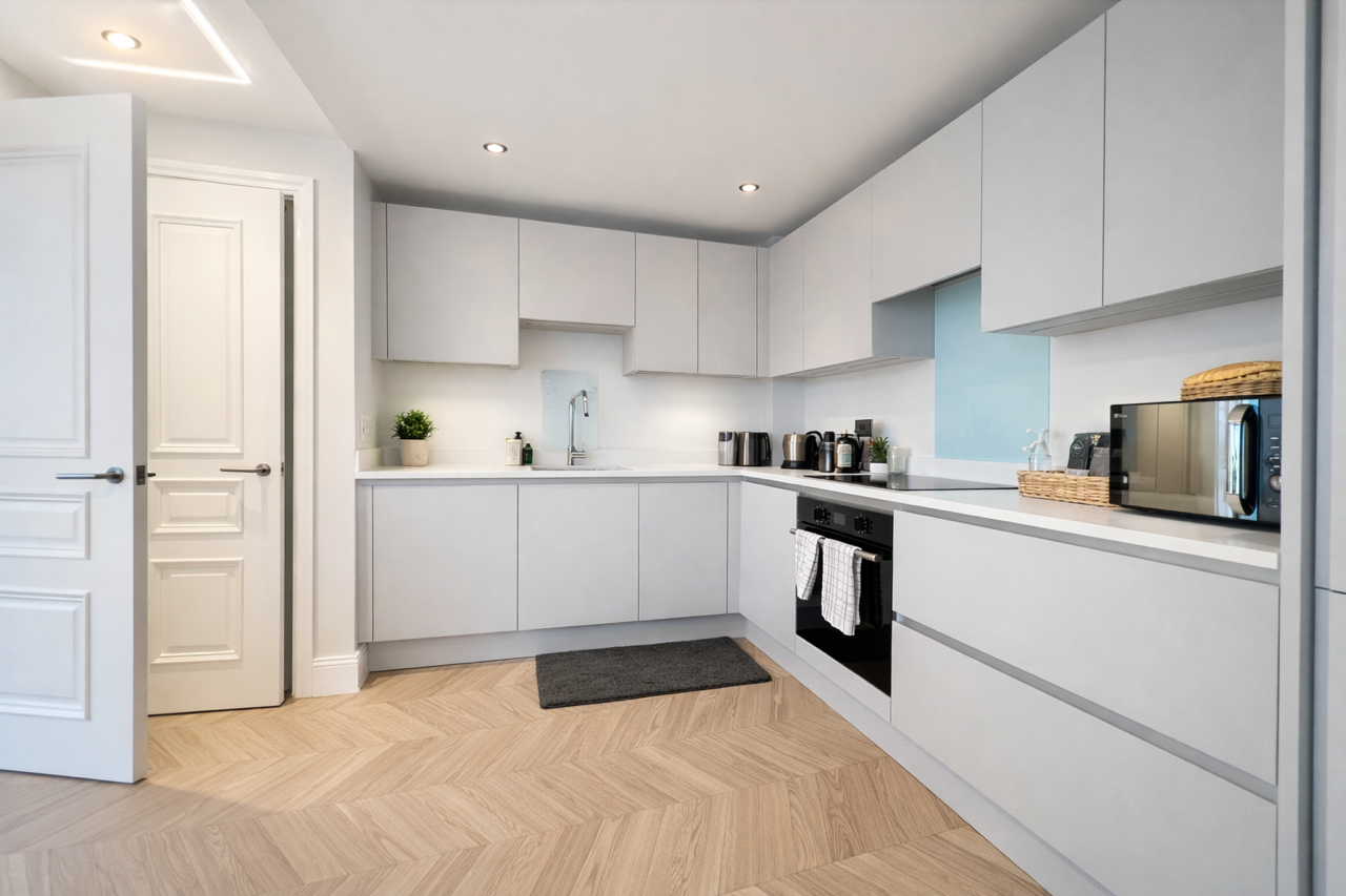 Flat Somerford Road in Christchurch
