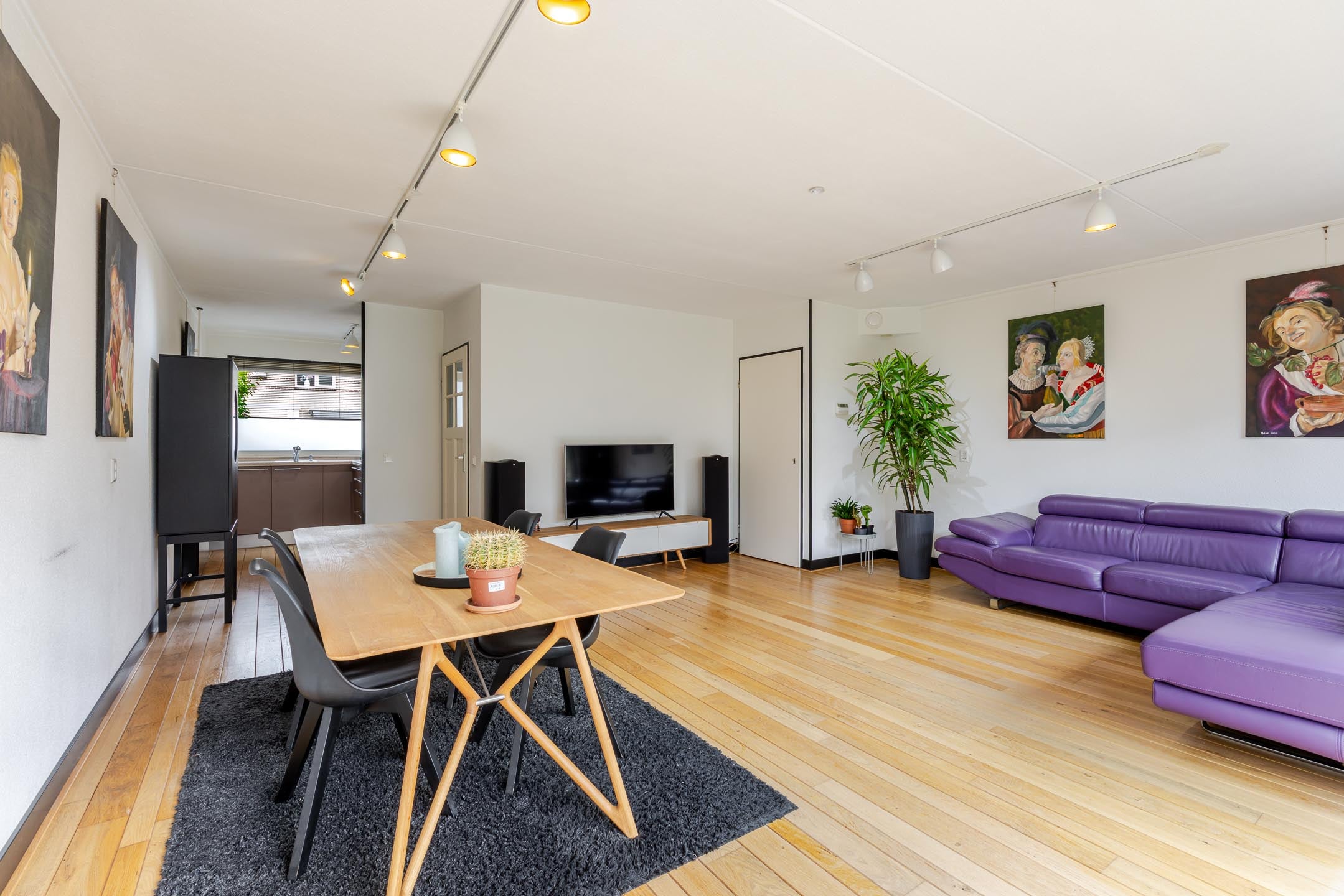 Tussenwoning te koop: De Akkers 52, Schiedam