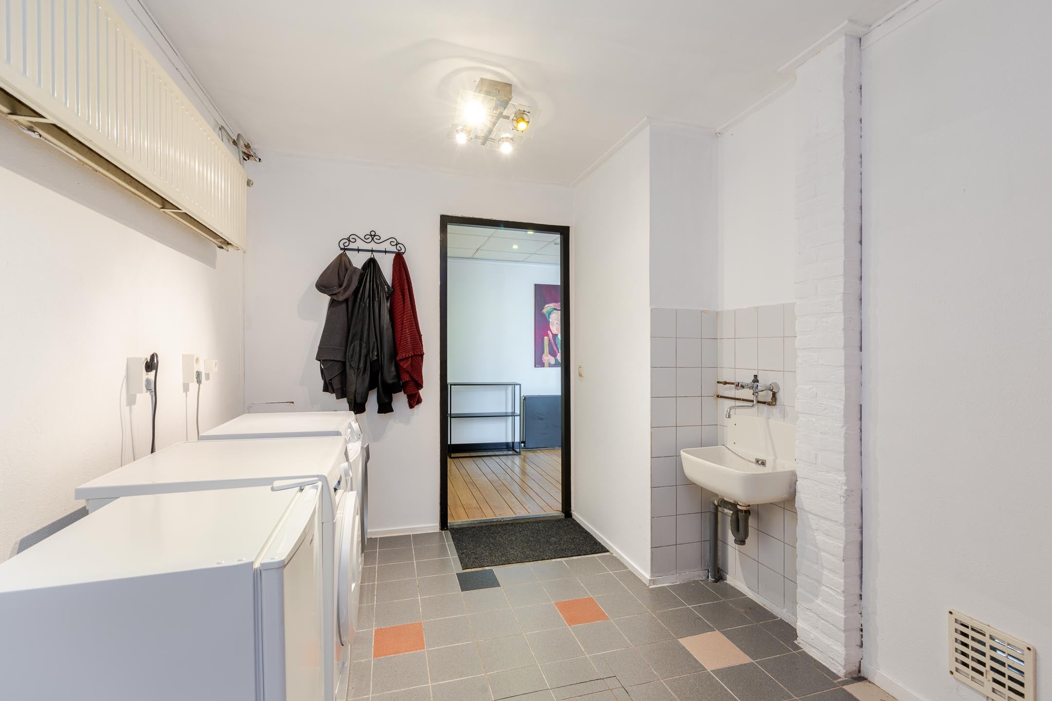 Tussenwoning te koop: De Akkers 52, Schiedam