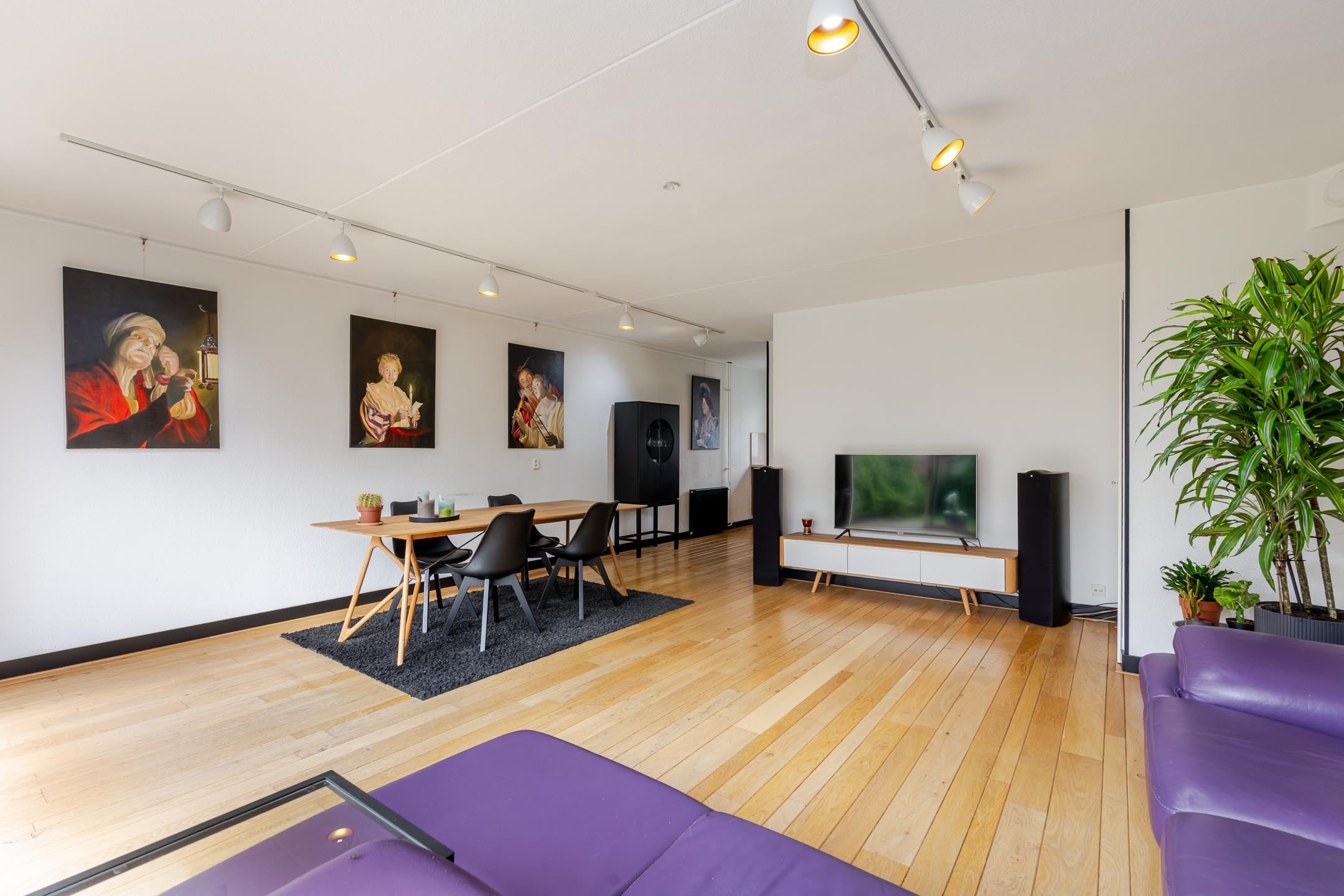 Tussenwoning te koop: De Akkers 52, Schiedam