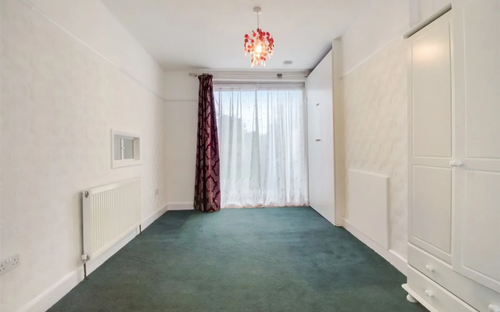 House Eton Grove in Greater London