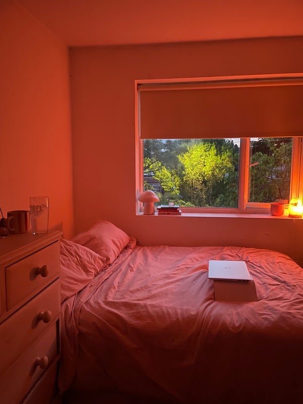 Room Papworth Way in Greater London