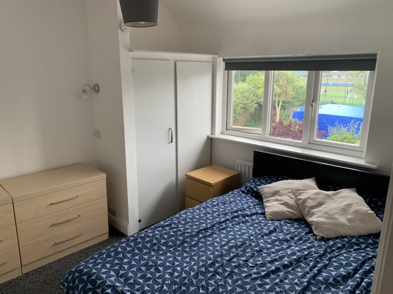 Room Windermere Road in Bristol