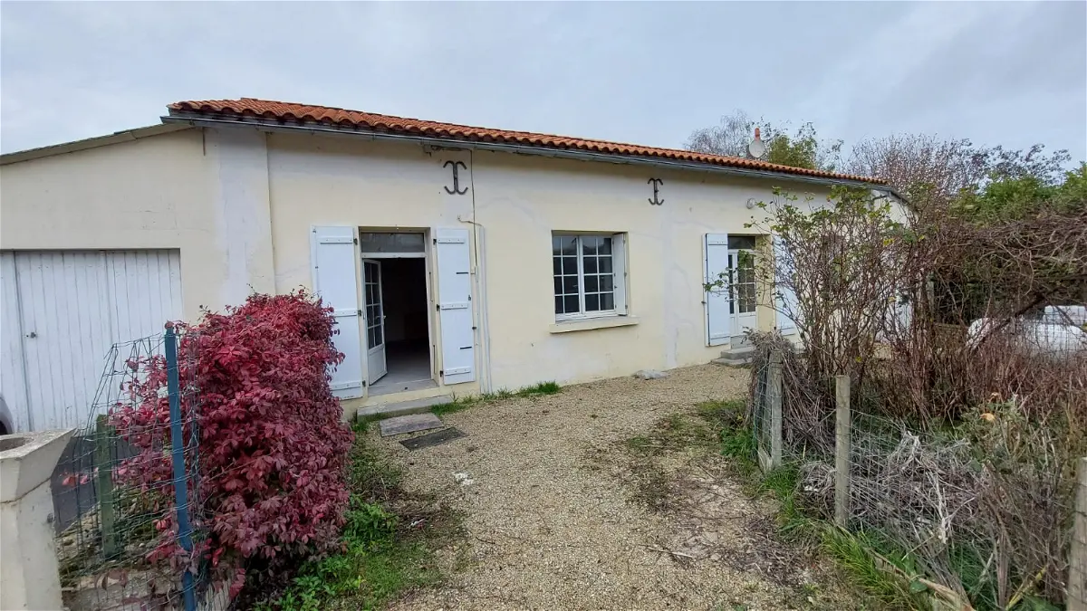 House Rue de l'Abreuvoir in Cram-Chaban