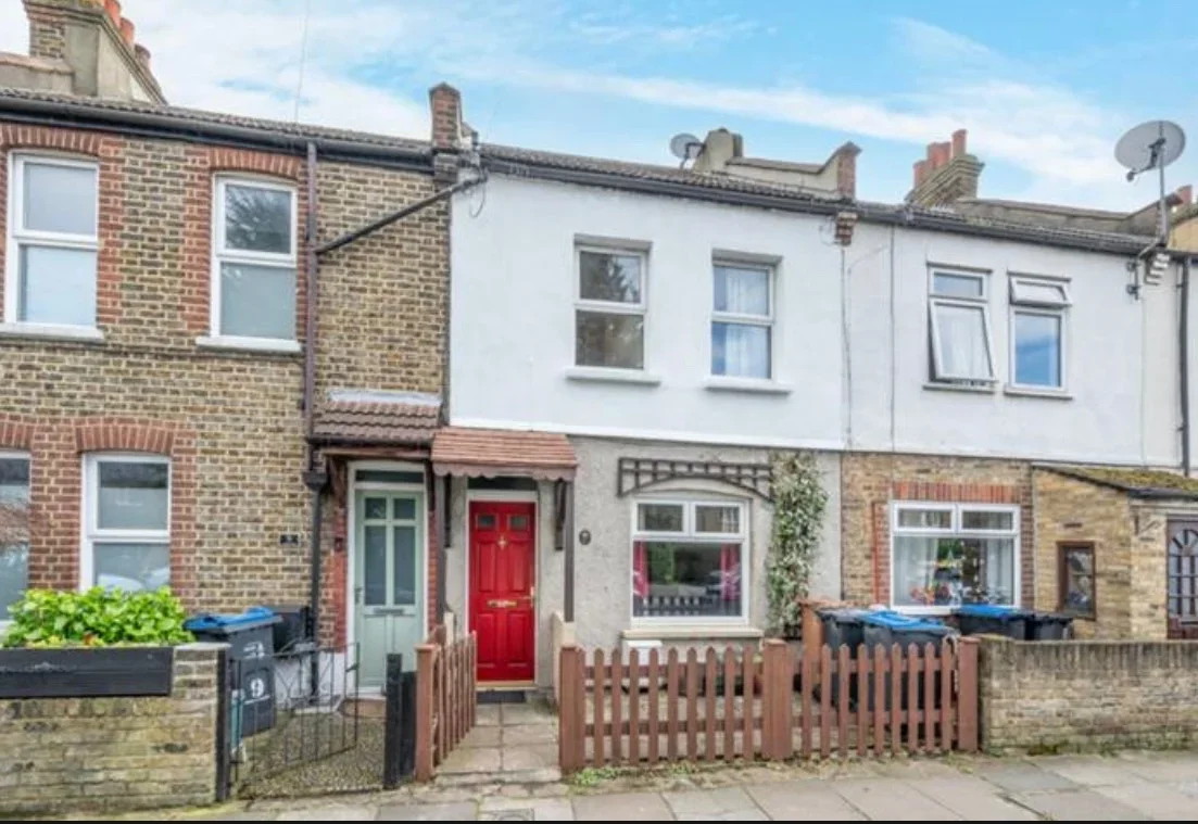 House Liberty Avenue in Greater London
