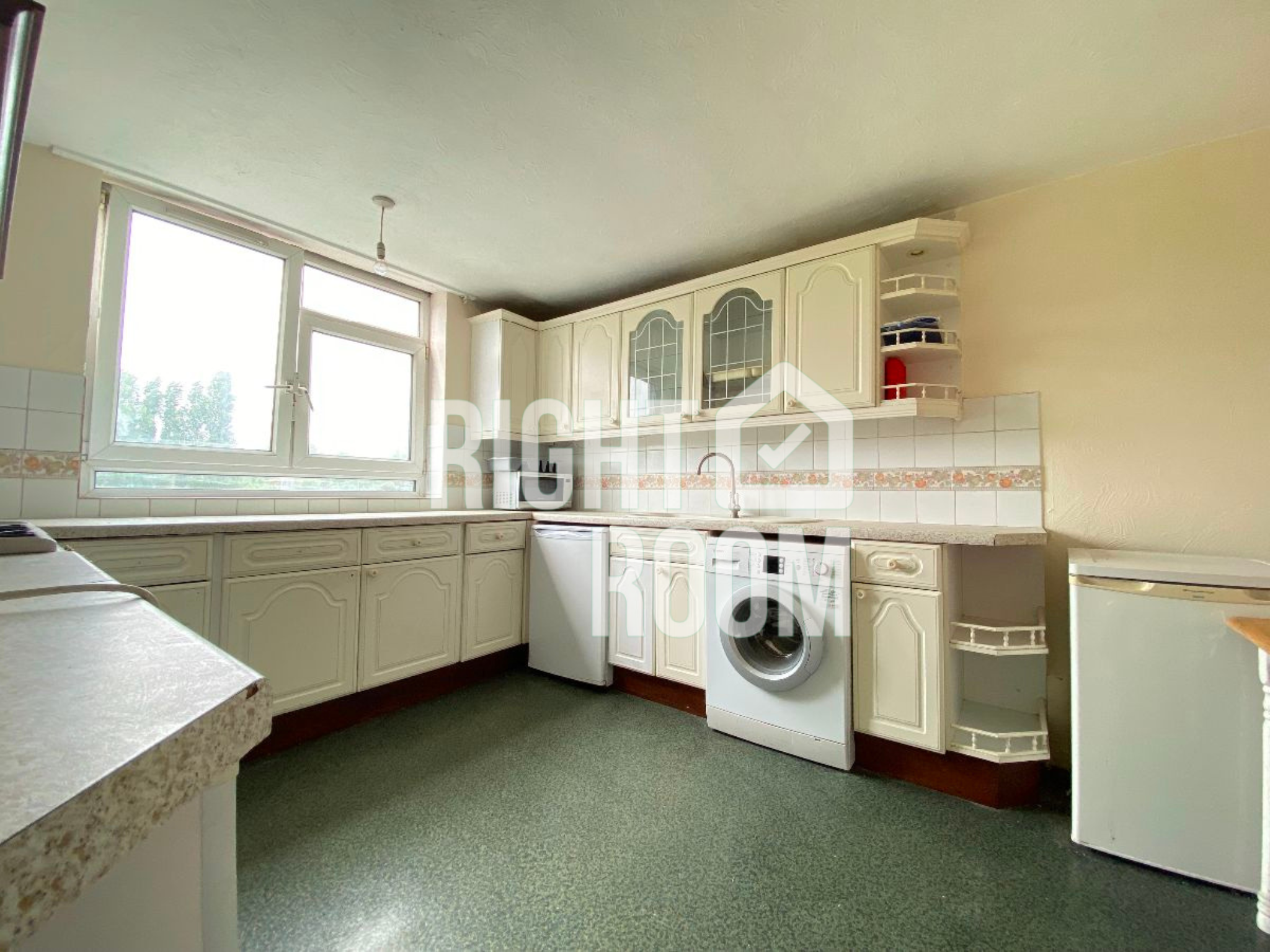 Room Stebondale Street in Greater London