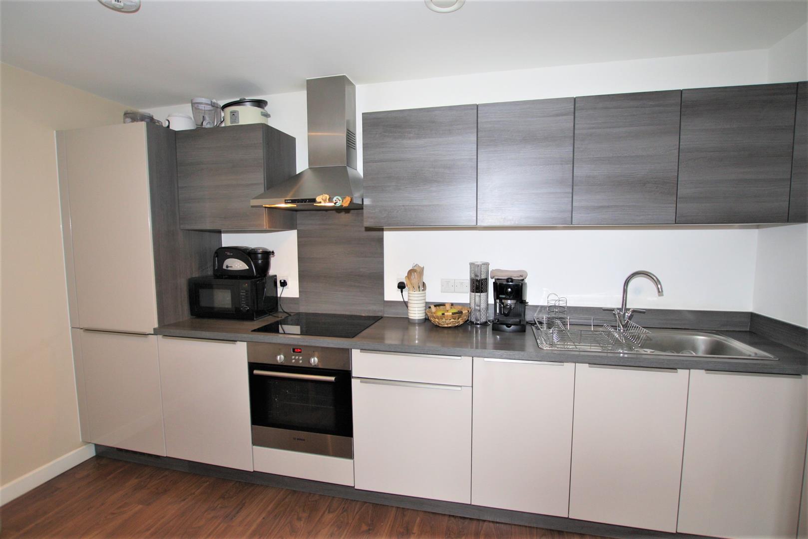Flat Sillavan Way in Salford