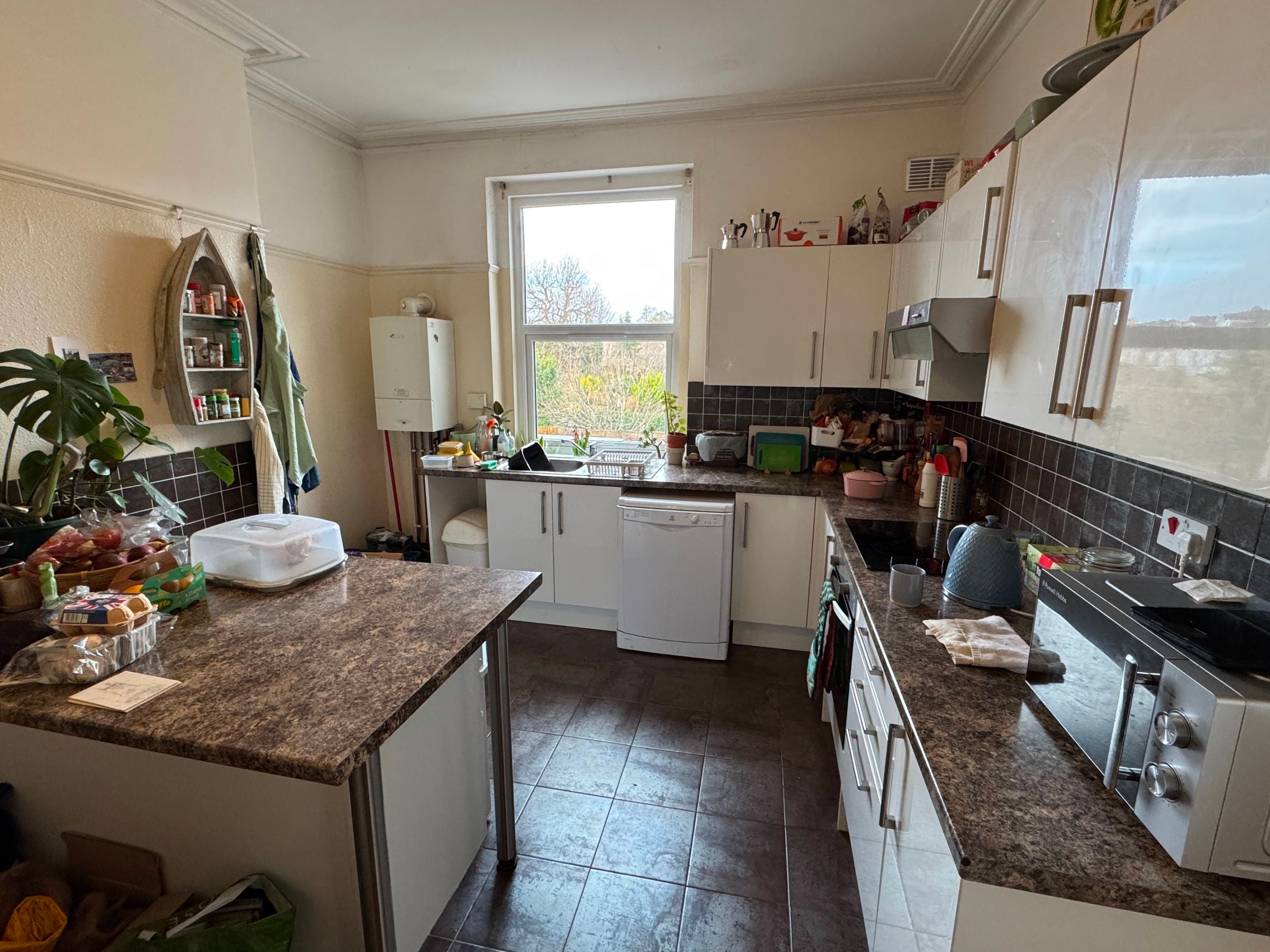 Flat Henleaze Road in Bristol