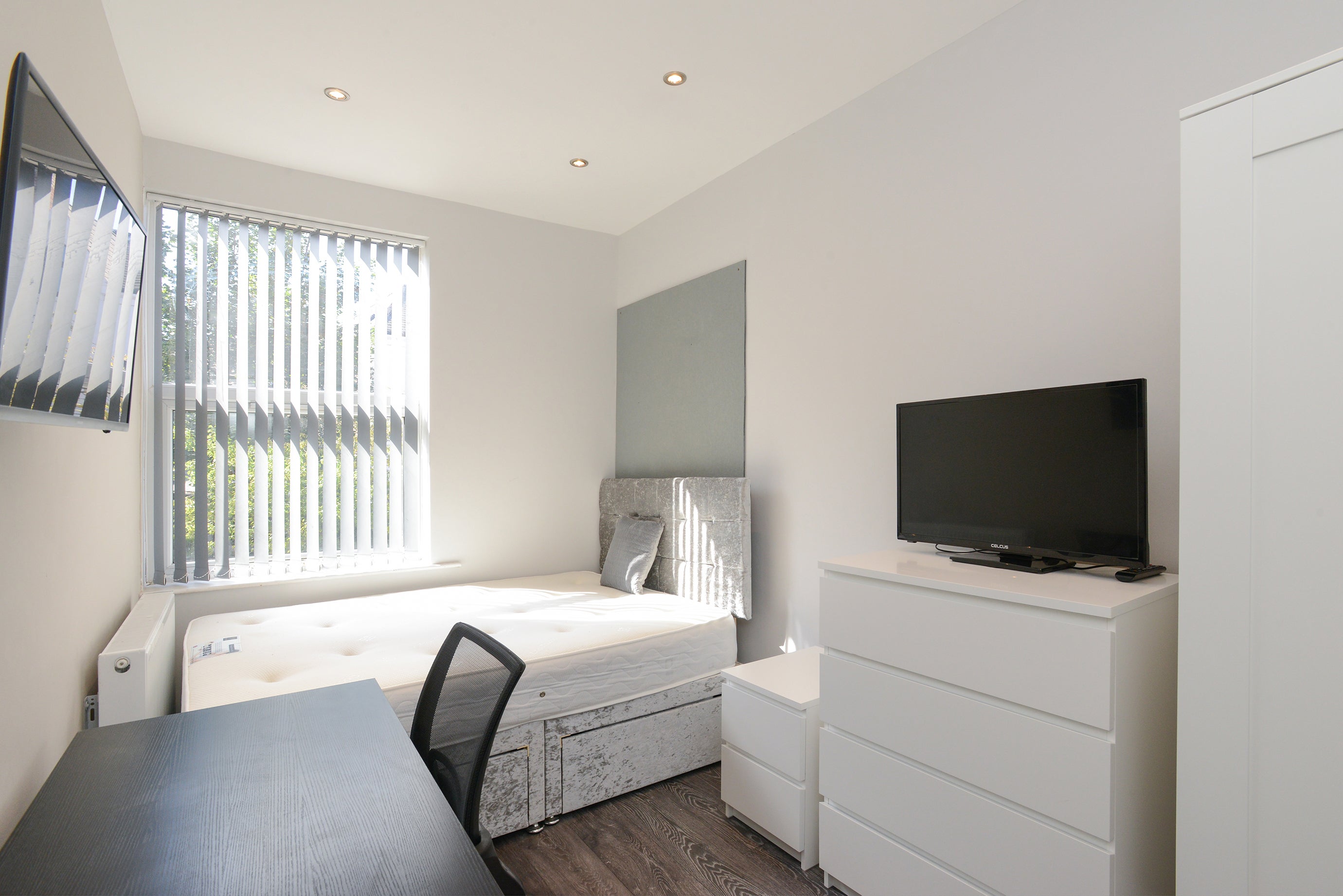 Flat Wellington Square in Nottingham