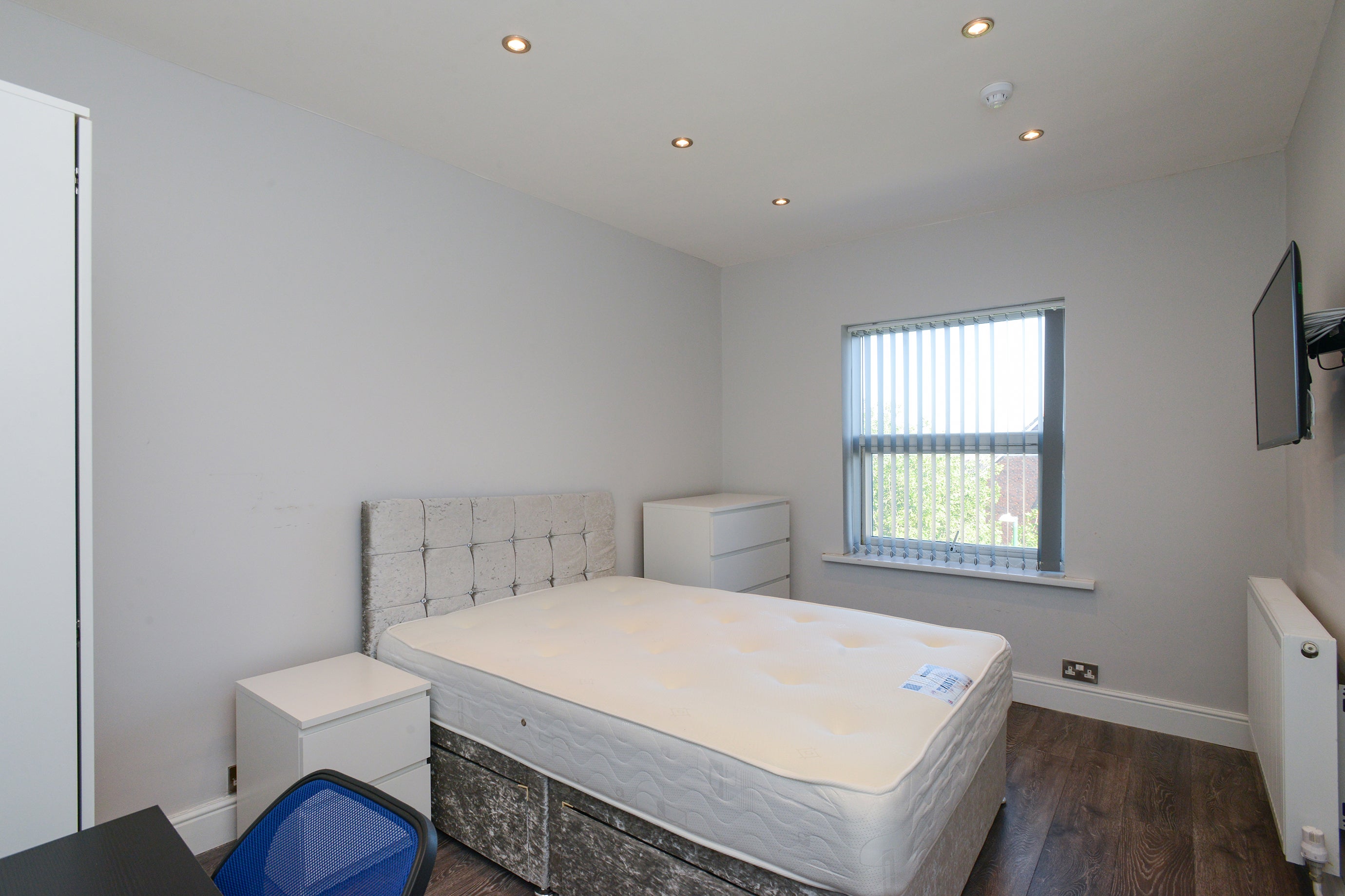 Flat Wellington Square in Nottingham