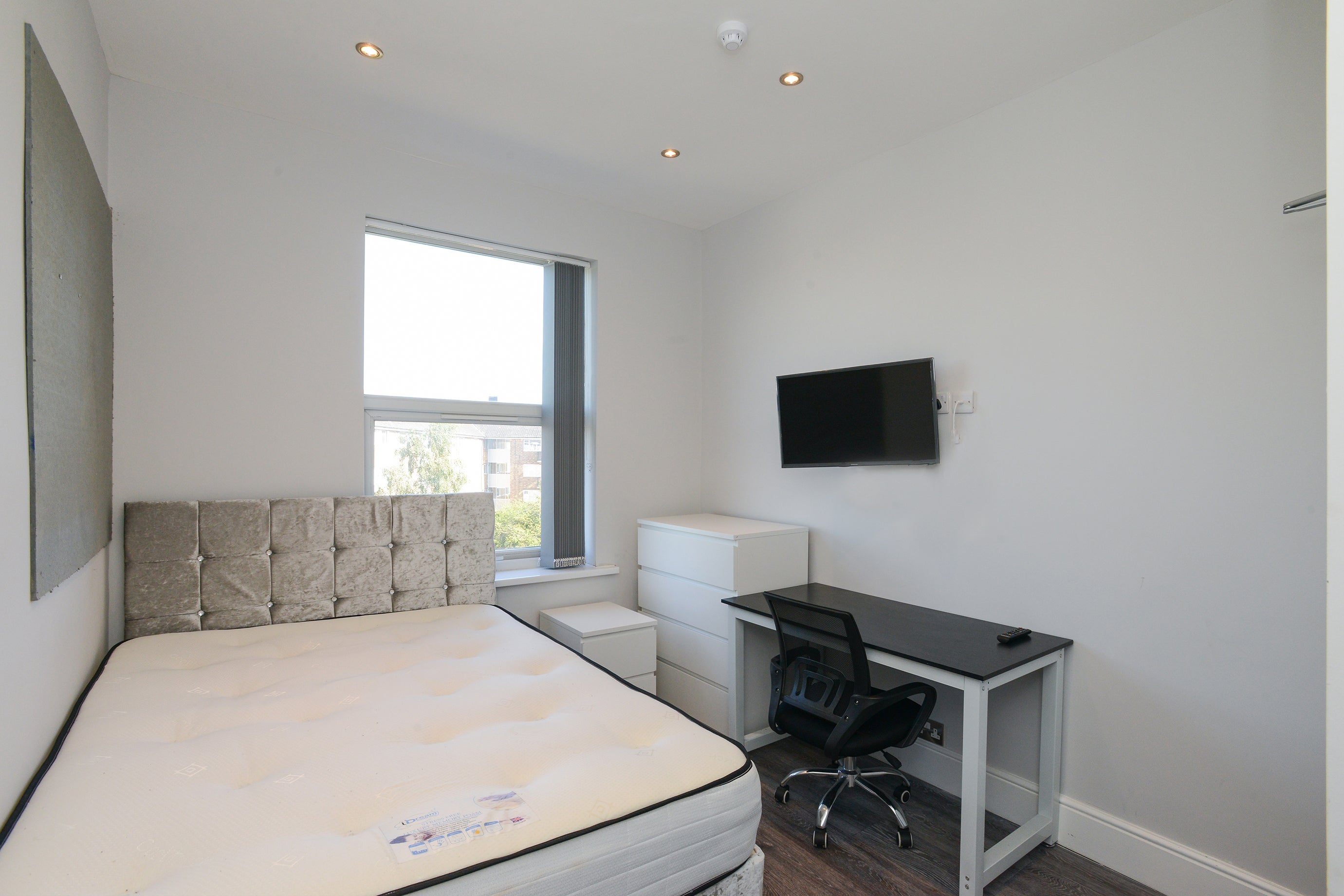 Flat Wellington Square in Nottingham