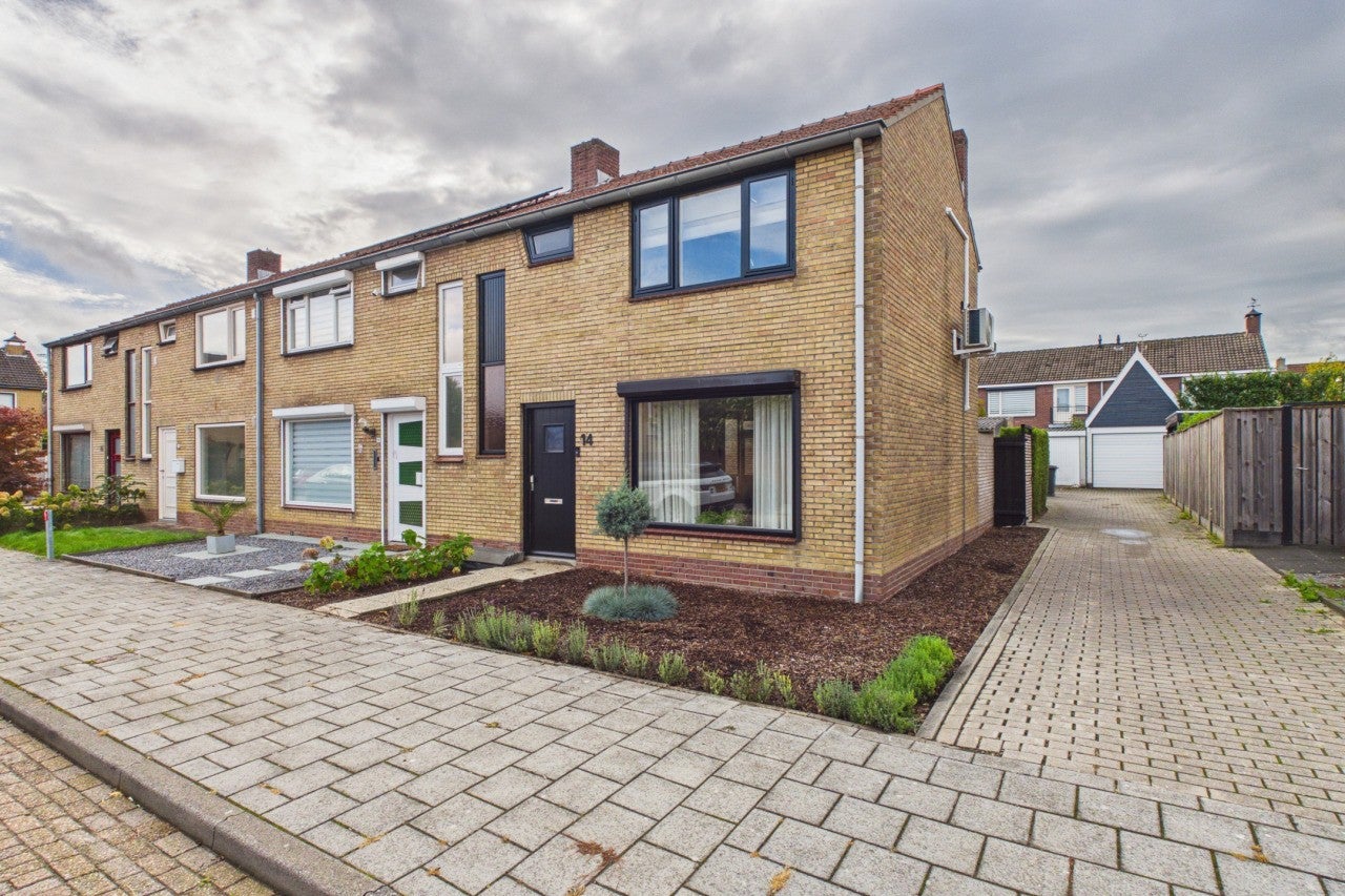 Huis Bizetstraat 14 in Axel