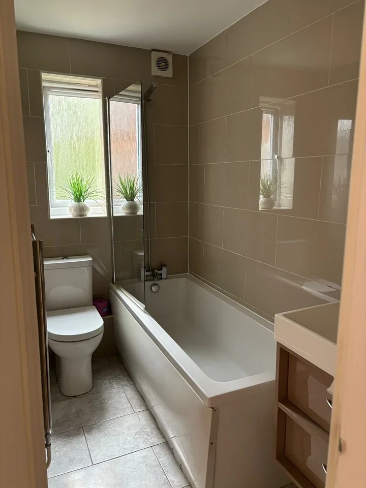 Flat Bream Close in Greater London