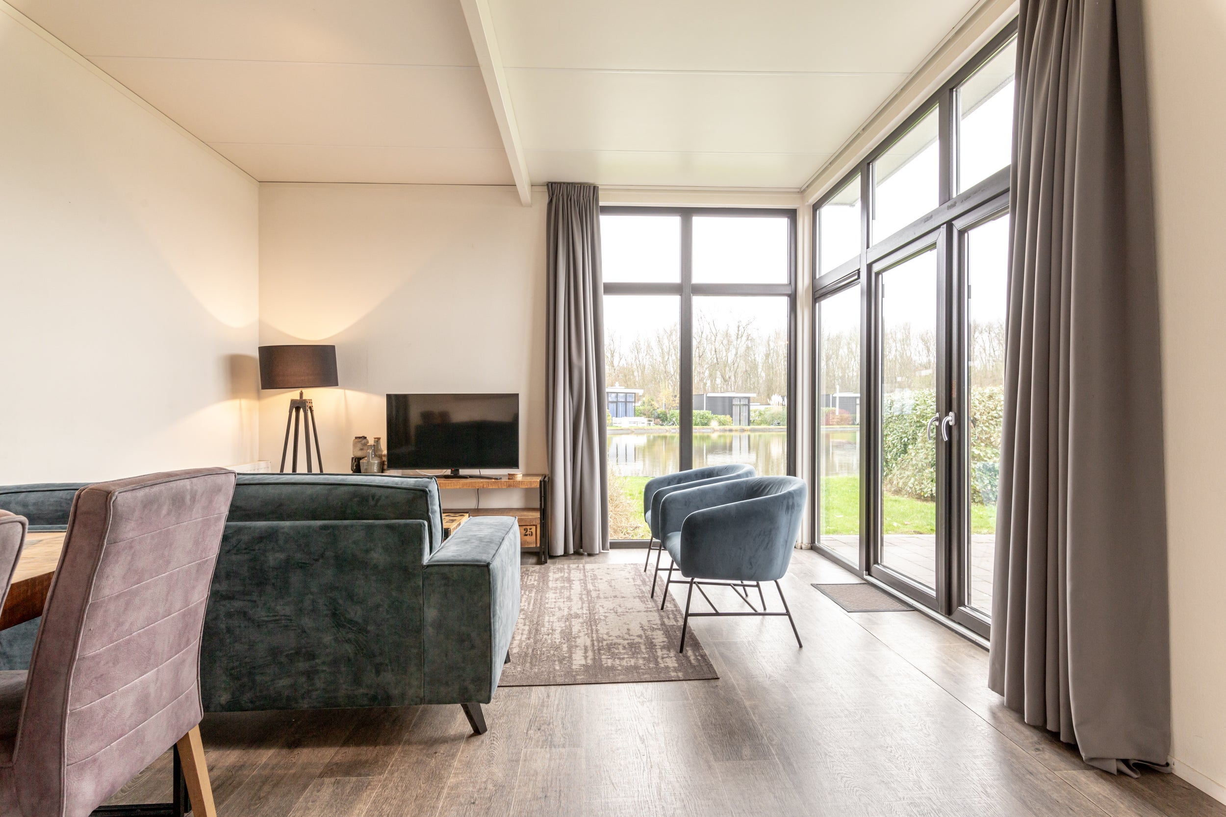 Vrijstaande woning te koop: Zuiderweg 2R-0251, Halfweg