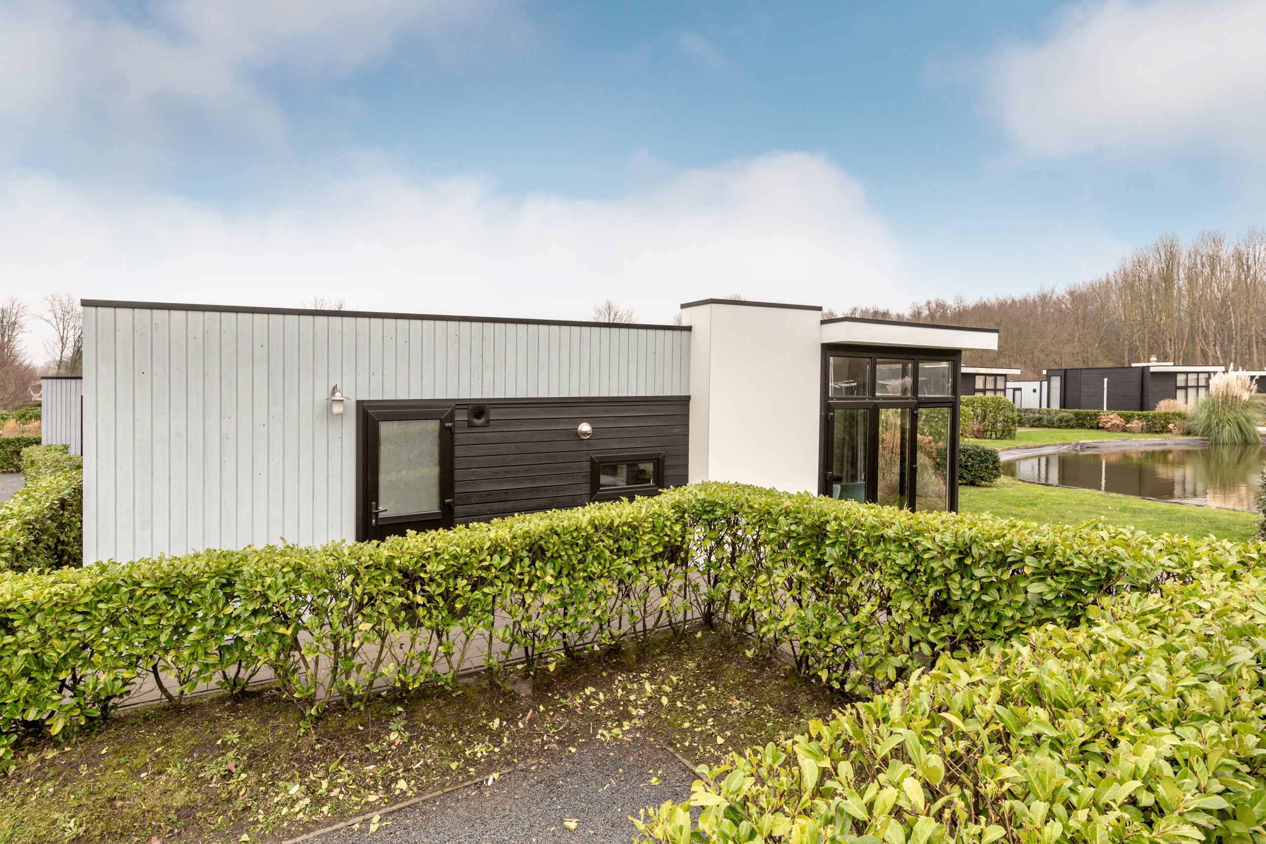 Vrijstaande woning te koop: Zuiderweg 2R-0251, Halfweg