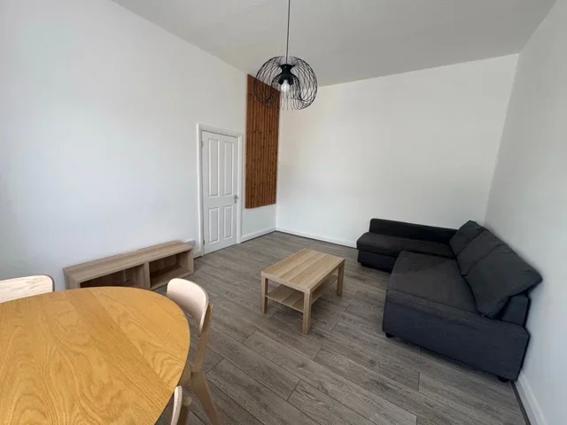 Flat Talgarth Road in Greater London