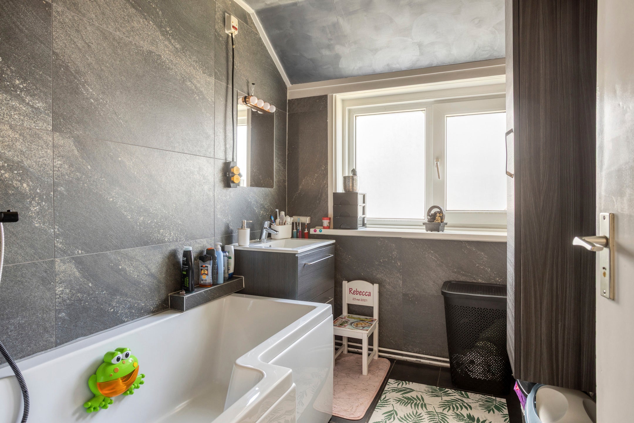 Tussenwoning te koop: Van Aerssenstraat 7, Dordrecht