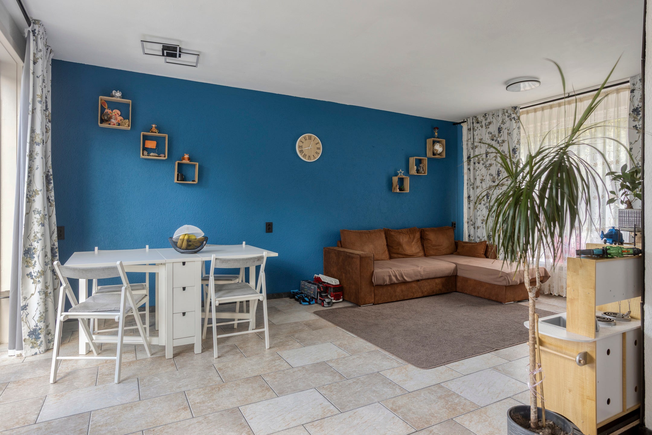 Tussenwoning te koop: Van Aerssenstraat 7, Dordrecht