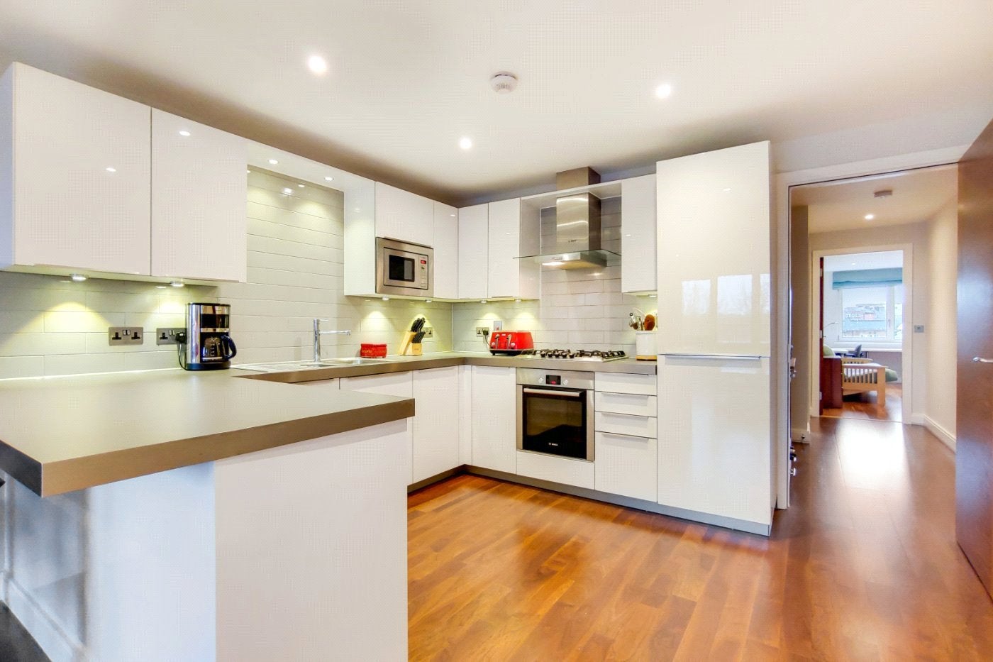 Flat Lough Road in Greater London