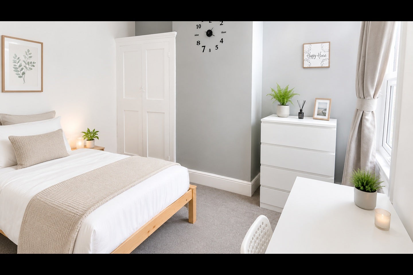 Room Hudson Road in Portsmouth