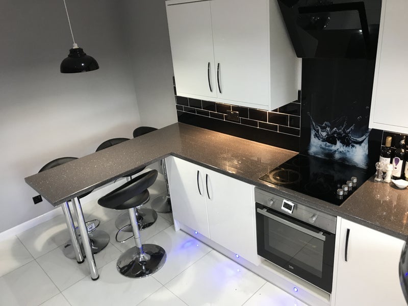 Room Hackington Crescent in Greater London