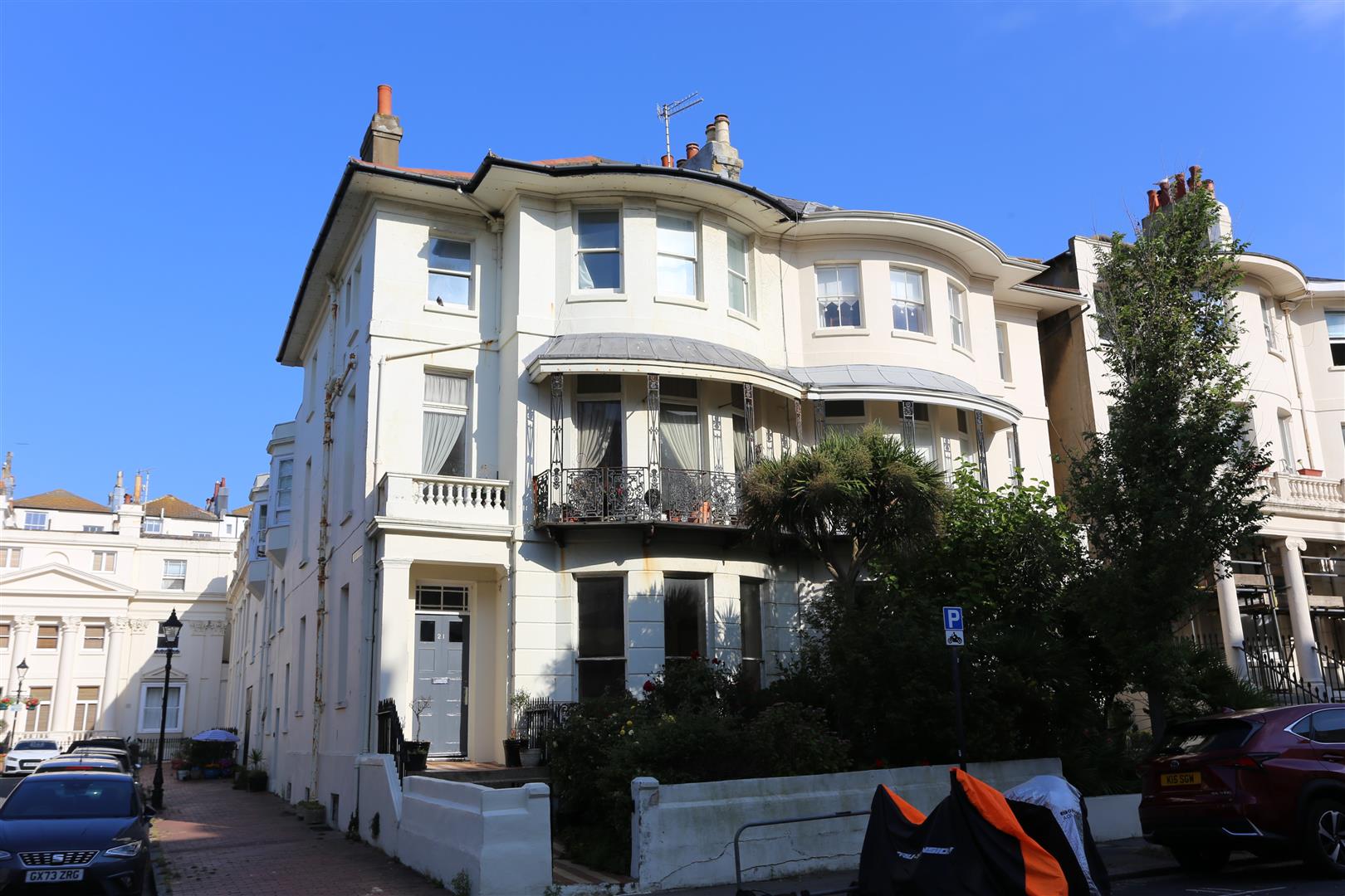 Flat Lansdowne Place in Hove
