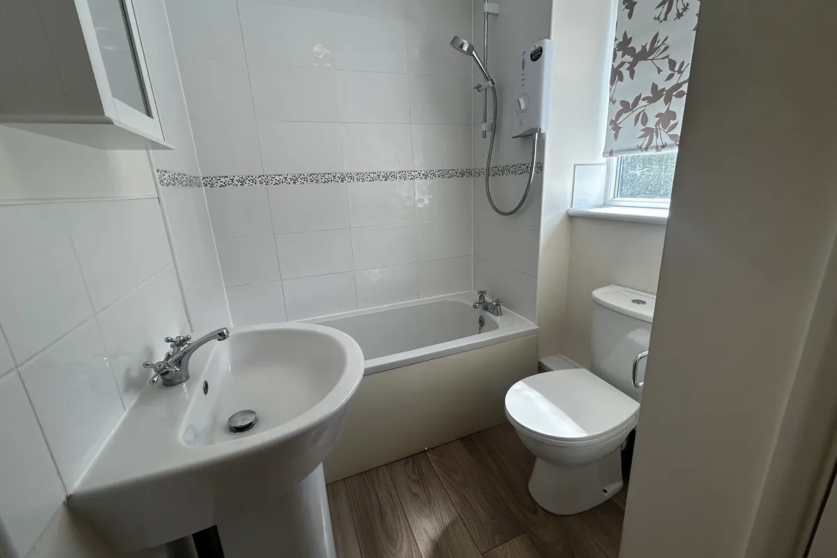 House Maud Close in Devizes