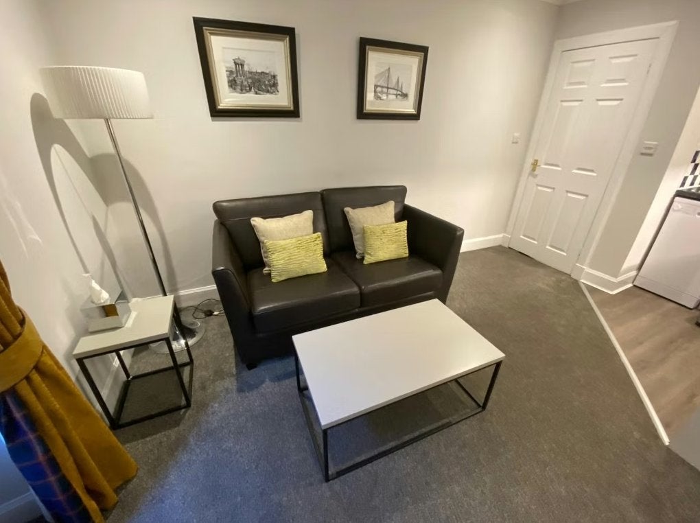 Flat Morrison Street in City of Edinburgh