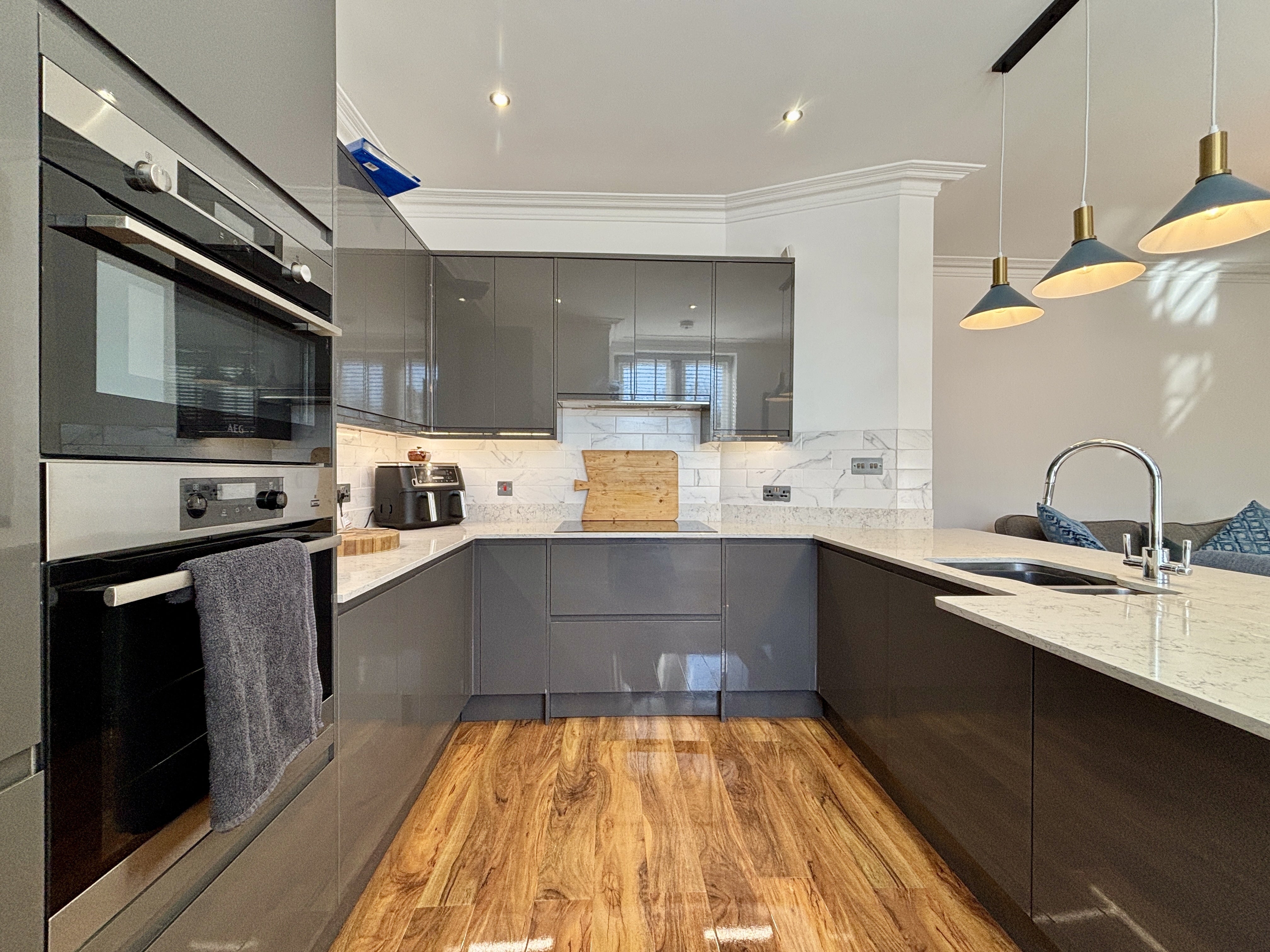 Flat Durban Road in Greater London