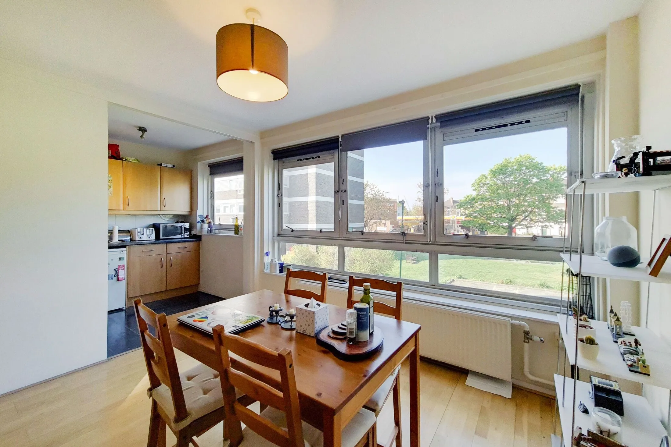 Flat York Way in Greater London