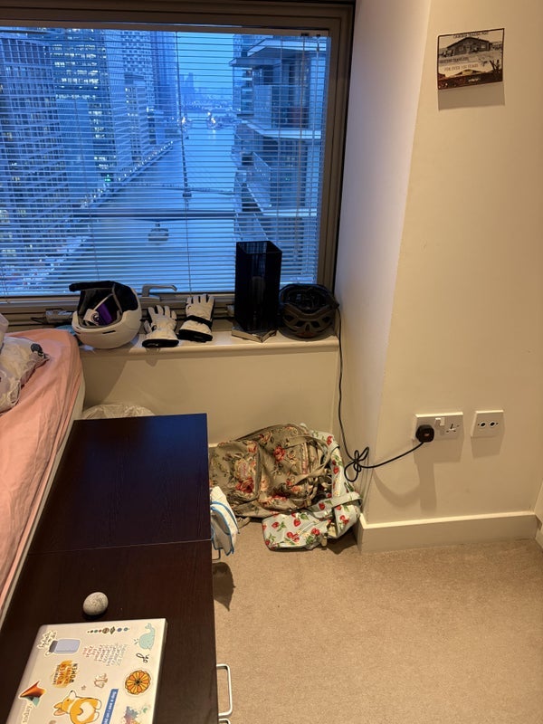 Room Marsh Wall in Greater London