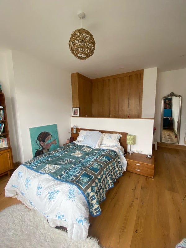 Room Abbotswood Road in Greater London