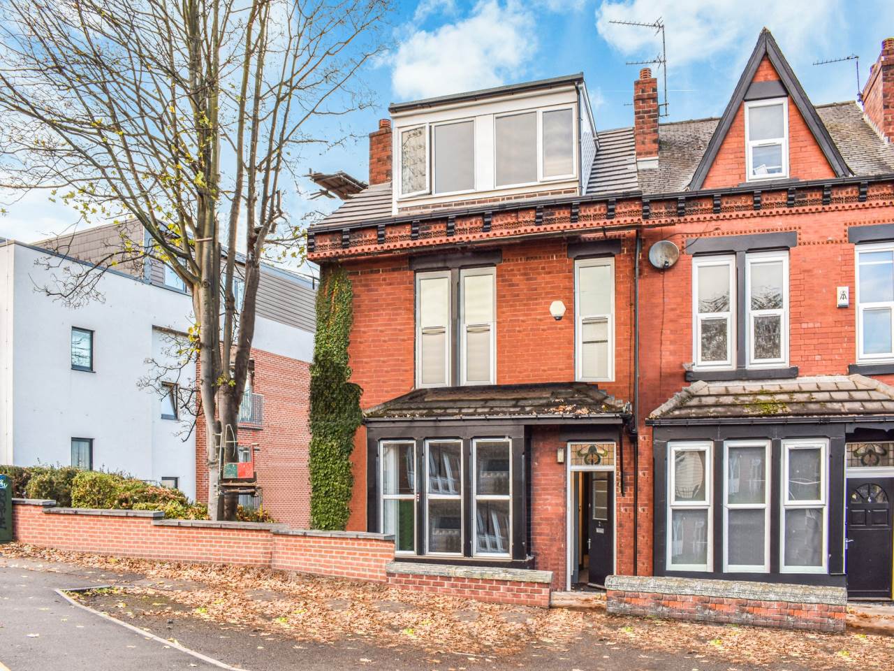 Flat Beechwood Road in Leeds
