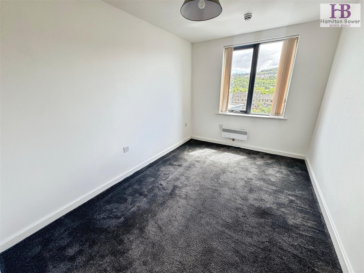Flat Baildon Road in Bradford