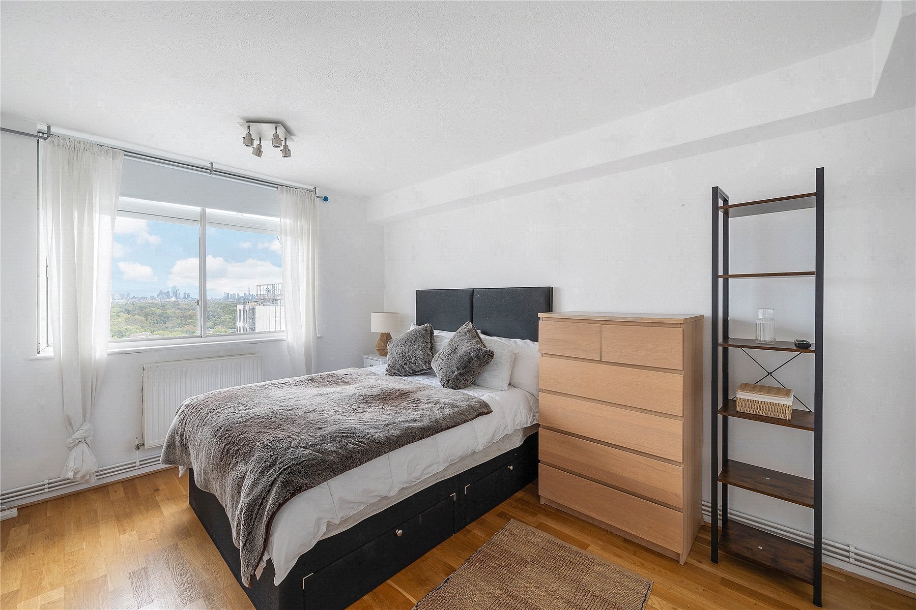 Flat Notting Hill Gate in Greater London