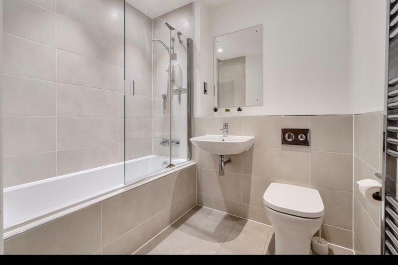 Room St Mark's Road in Maidenhead