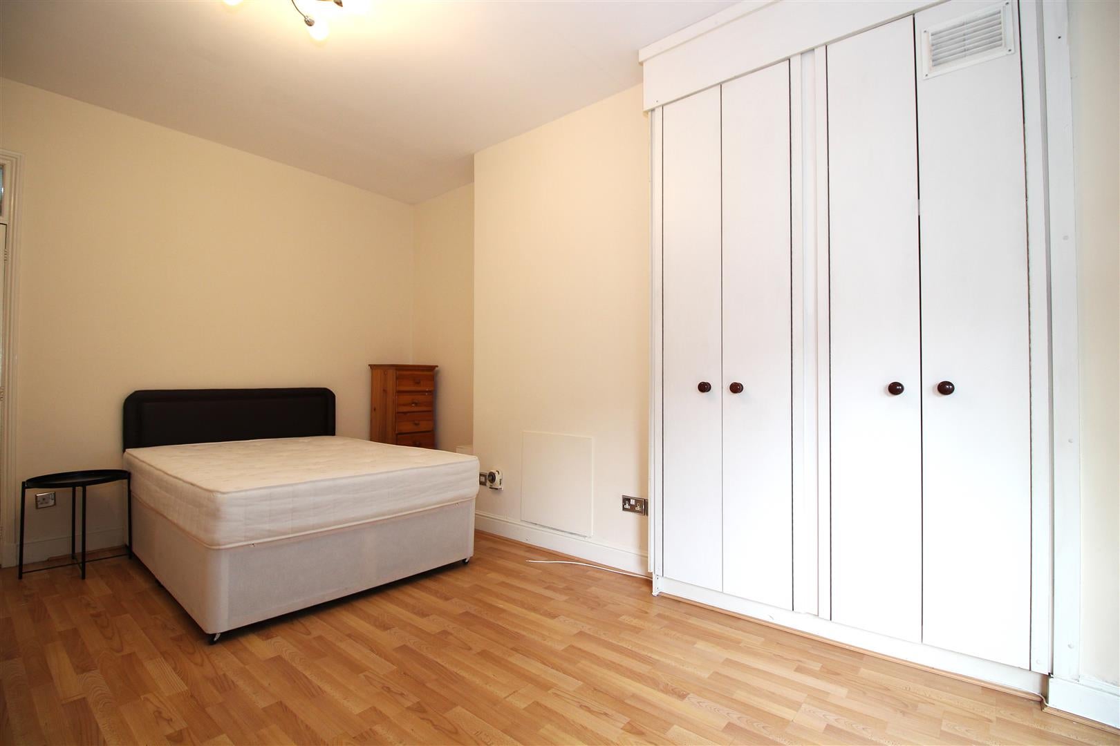Flat Evington Road in Leicester