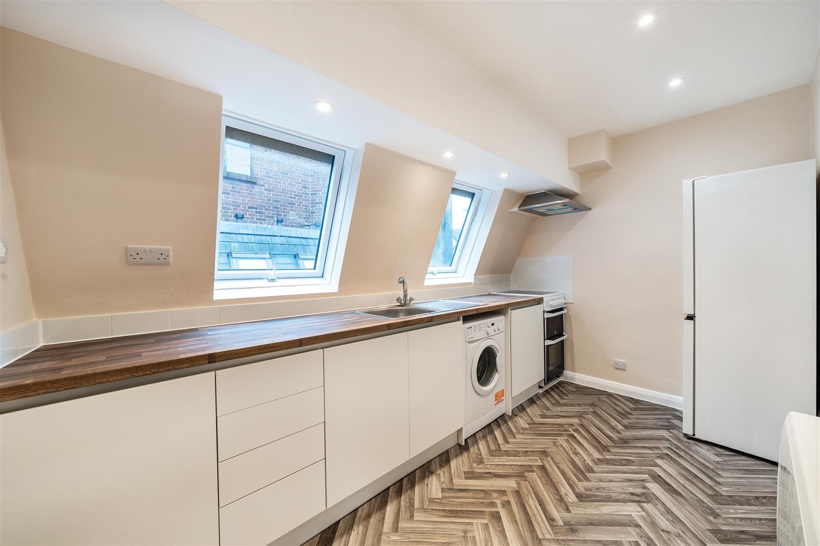 Flat Charter Quay in Greater London