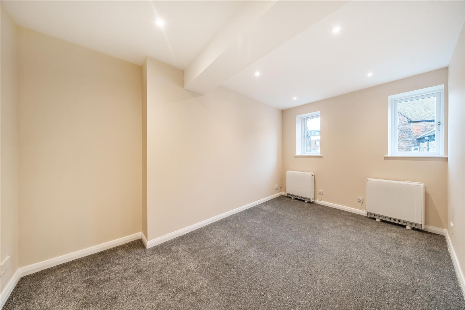 Flat Charter Quay in Greater London