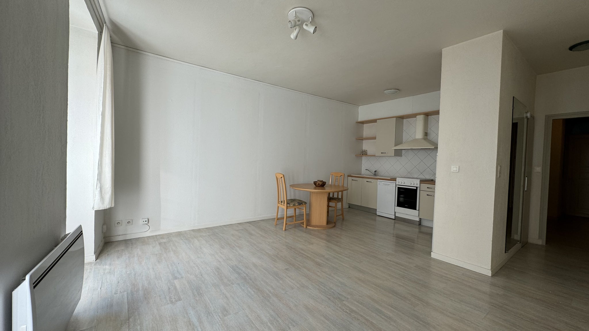 Flat Rue Camille Claudel in Aix-les-Bains