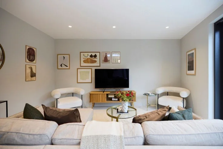 House Letchford Gardens in Greater London