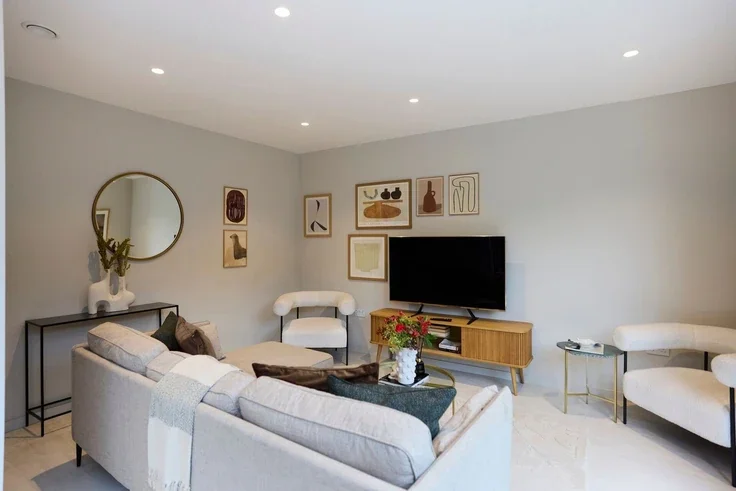 House Letchford Gardens in Greater London