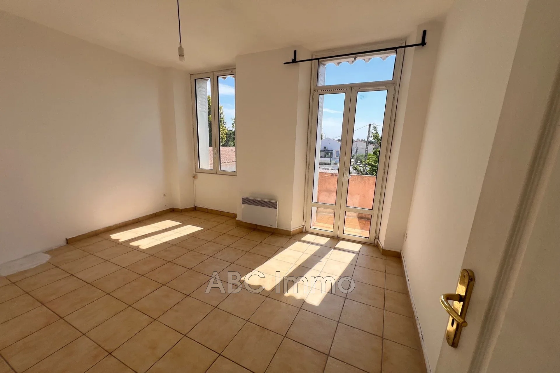 Flat Avenue de Montolivet in Marseille
