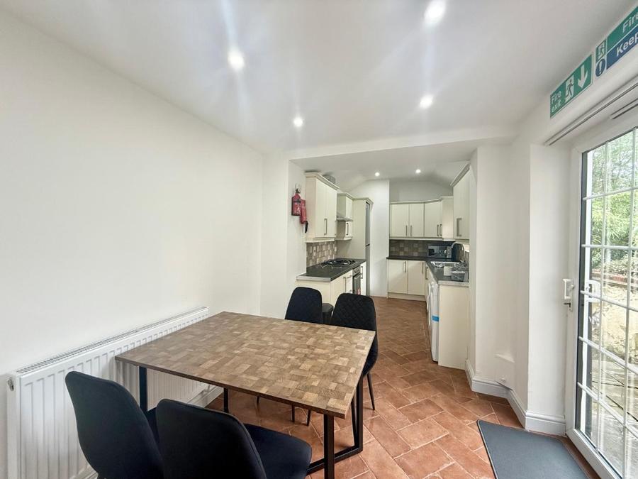 Flat Friarswood Road in Newcastle-under-Lyme