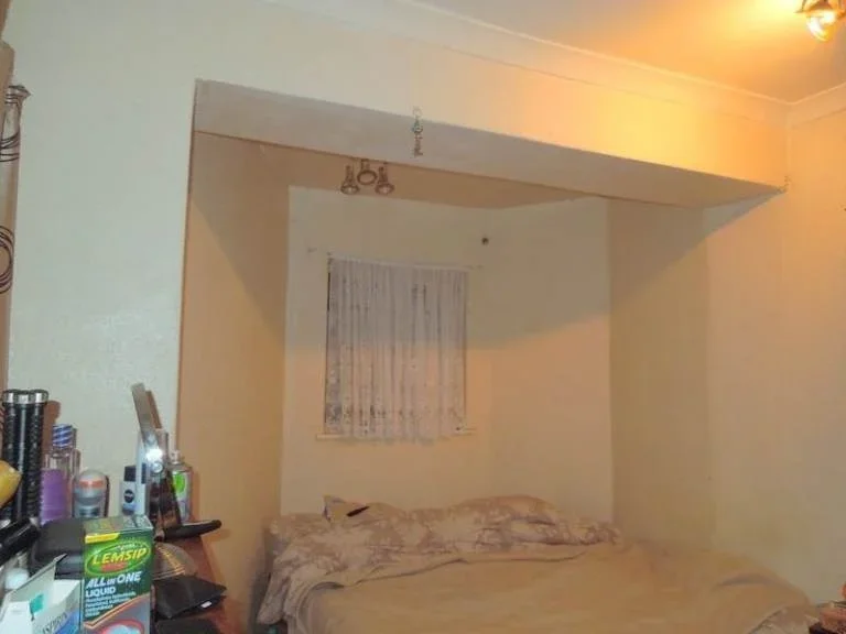 Room Lyon Park Avenue in Greater London