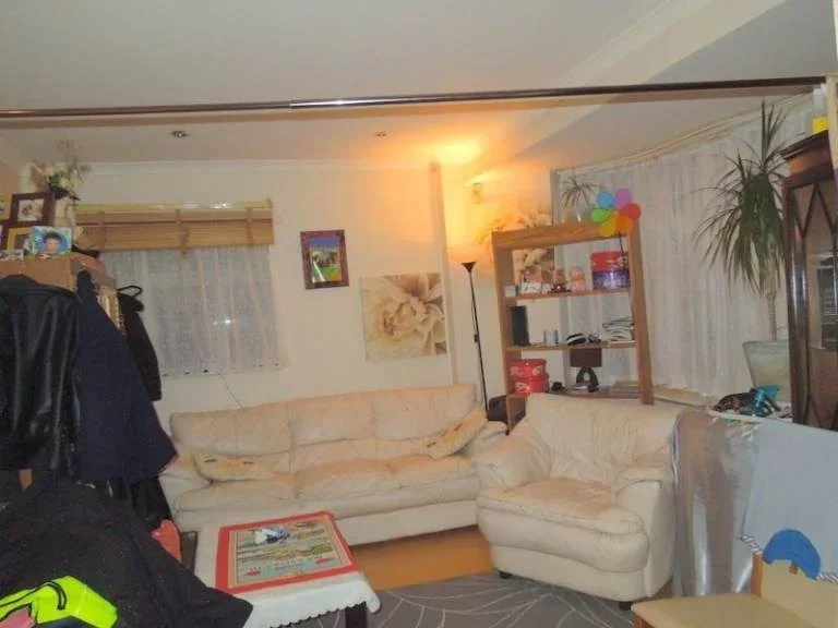 Room Lyon Park Avenue in Greater London