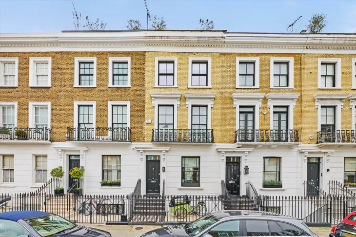 House Lamont Road in Greater London