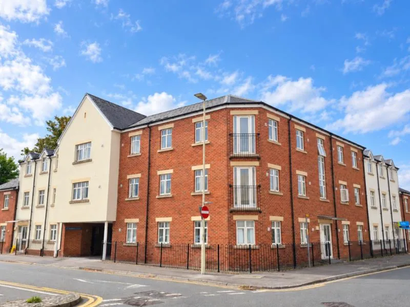 Flat Saint Catherine Street in Gloucester
